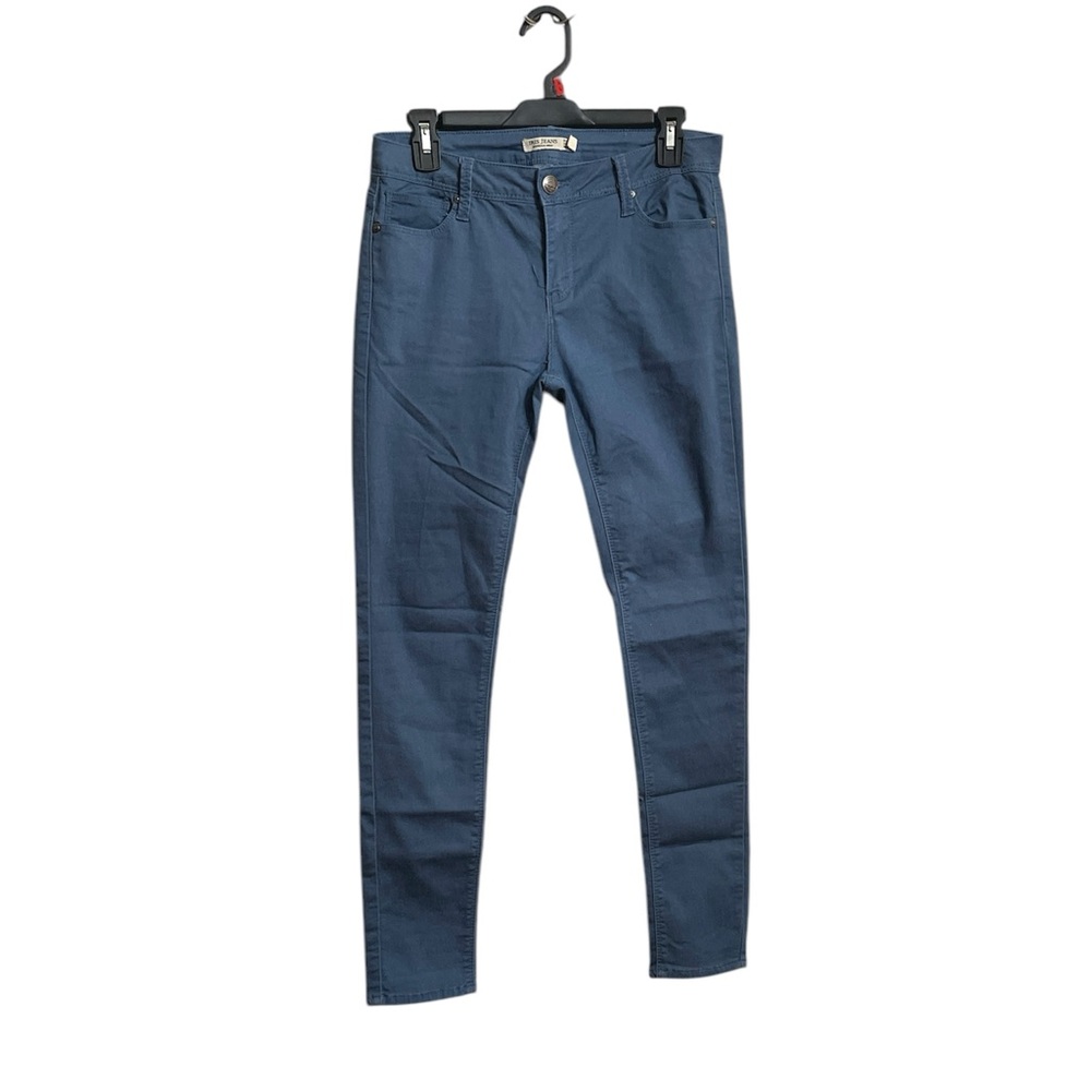 NWOT Juniors IRIS JEANS